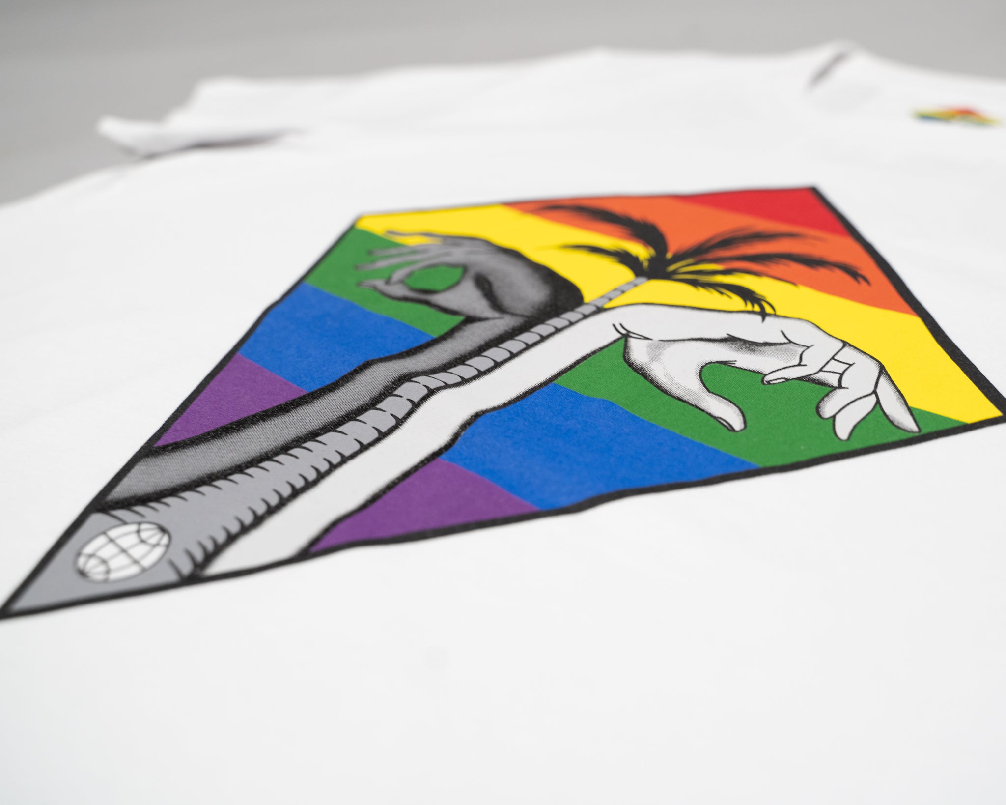 K Original T-shirt Snow Pride